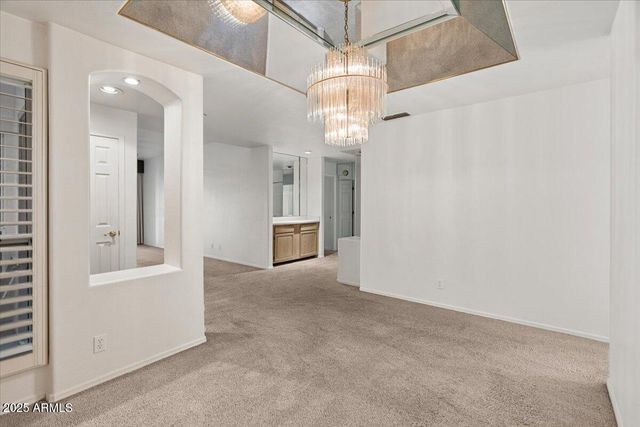 5200 S LAKESHORE Drive 120, Tempe, AZ 85282