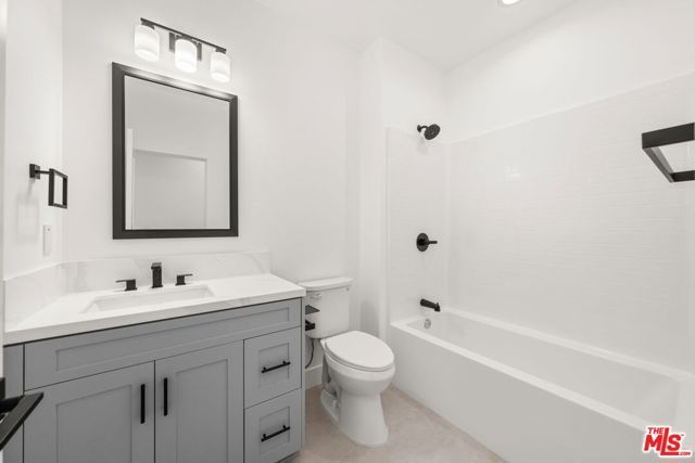 20280 Newton Street, Corona, CA 92881