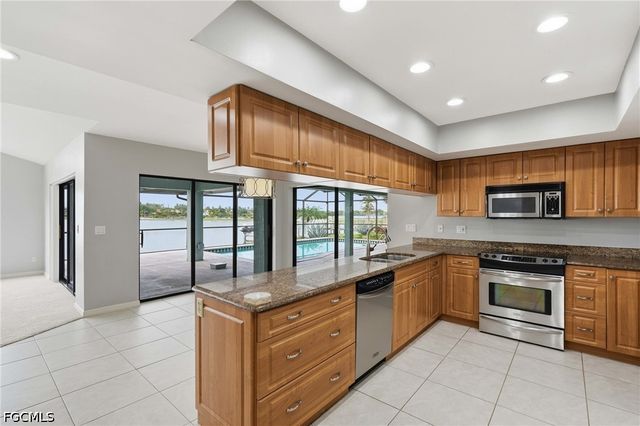5350 Harborage DR, Fort Myers, FL 33908