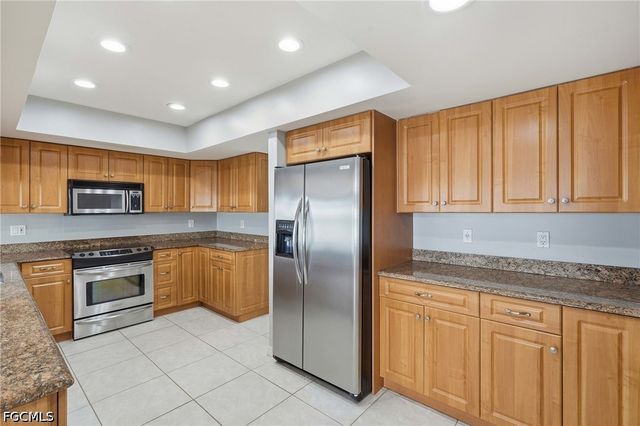 5350 Harborage DR, Fort Myers, FL 33908