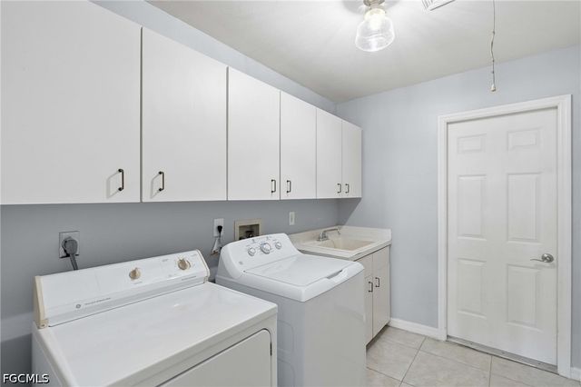 5350 Harborage DR, Fort Myers, FL 33908