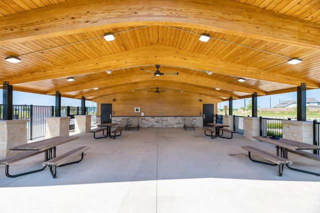 416 Heartstone Lane, Waller, TX 77484