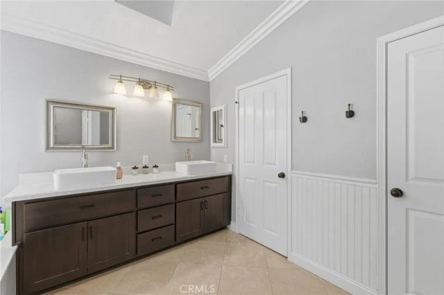 25221 Corte Sur, Murrieta, CA 92563