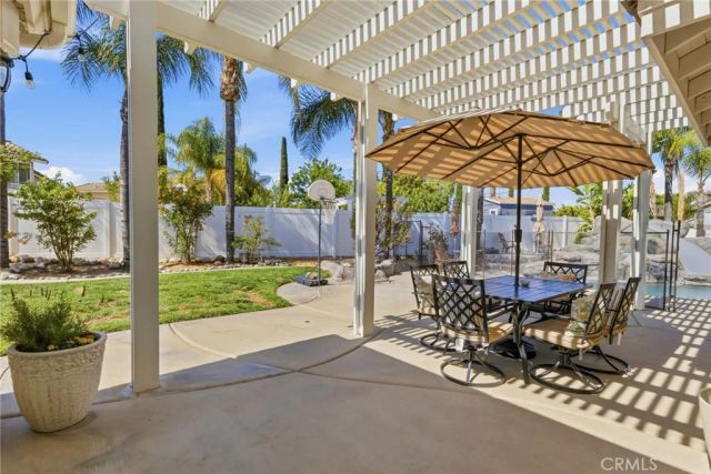 25221 Corte Sur, Murrieta, CA 92563