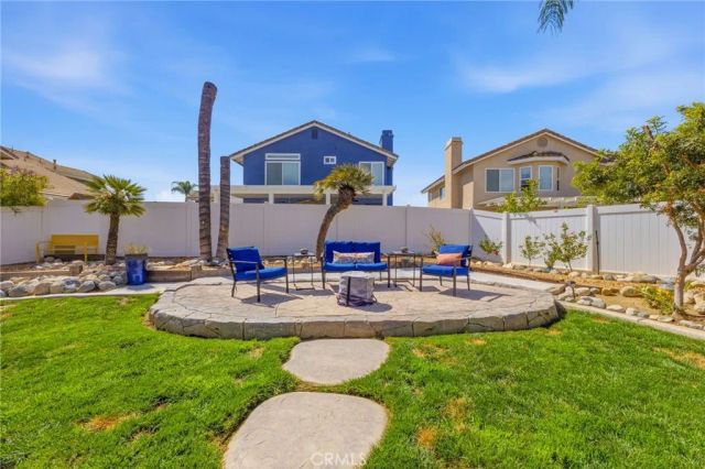 25221 Corte Sur, Murrieta, CA 92563