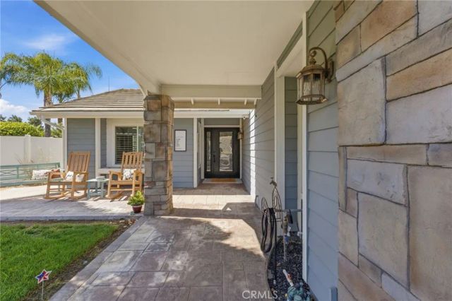 25221 Corte Sur, Murrieta, CA 92563