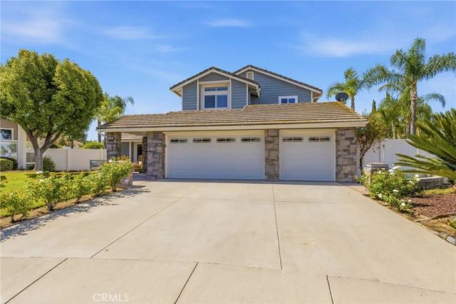 25221 Corte Sur, Murrieta, CA 92563