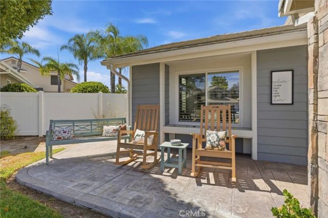 25221 Corte Sur, Murrieta, CA 92563