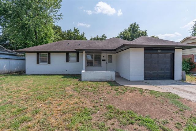 1312 Hickory Lane, Midwest City, OK 73110