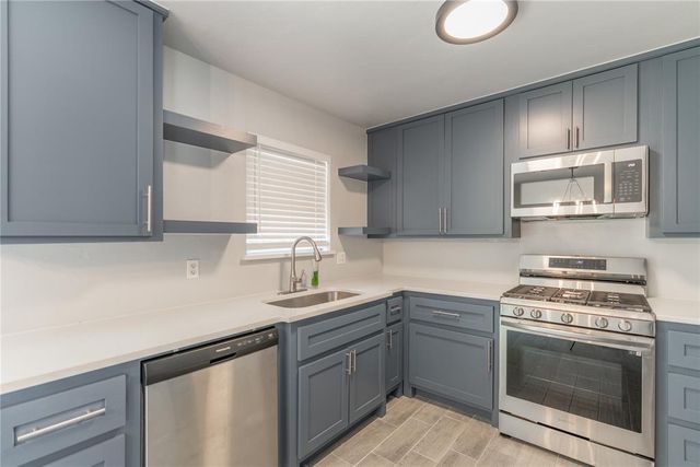 1312 Hickory Lane, Midwest City, OK 73110