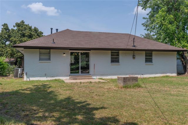 1312 Hickory Lane, Midwest City, OK 73110