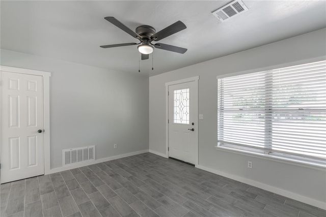 1312 Hickory Lane, Midwest City, OK 73110