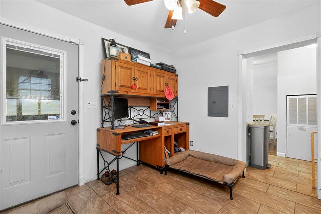 13724 NE Rogers Ln, Lawton, OK 73507