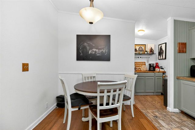 13724 NE Rogers Ln, Lawton, OK 73507