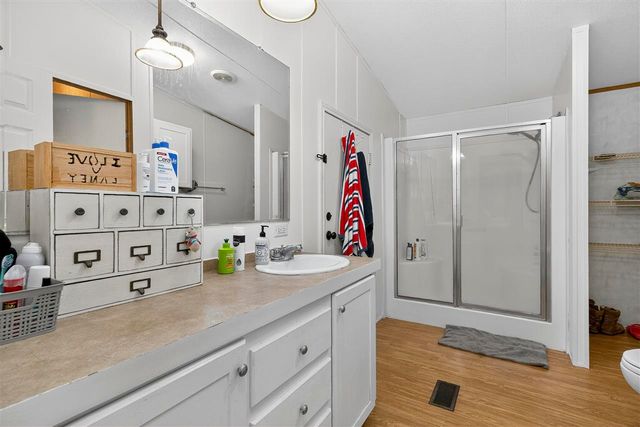 13724 NE Rogers Ln, Lawton, OK 73507