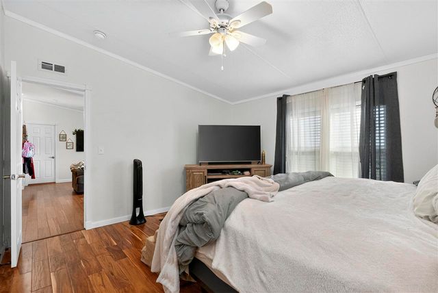 13724 NE Rogers Ln, Lawton, OK 73507