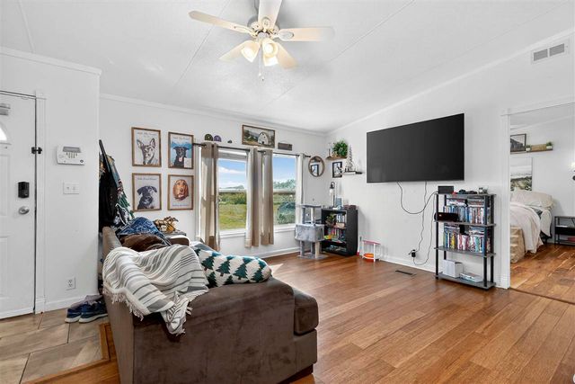 13724 NE Rogers Ln, Lawton, OK 73507