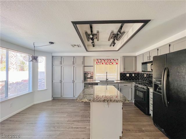 67 Sea Holly Way, Henderson, NV 89074