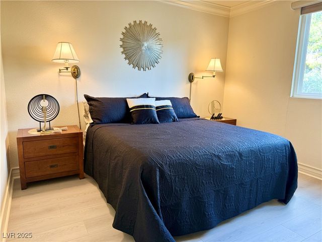 270 East Flamingo Road 106, Las Vegas, NV 89169