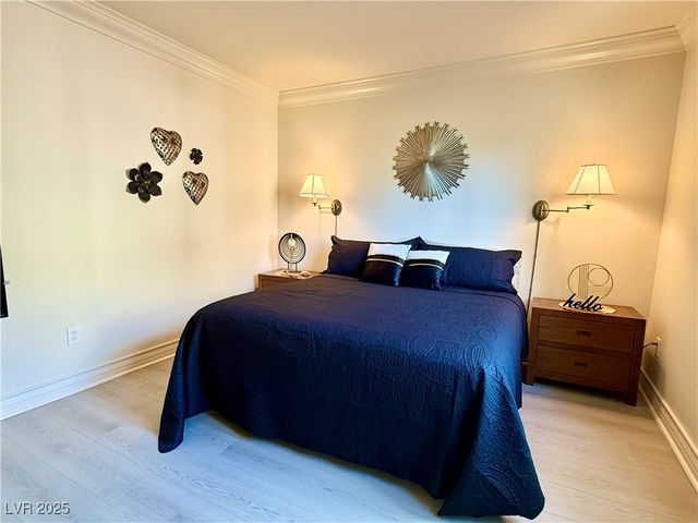 270 East Flamingo Road 106, Las Vegas, NV 89169