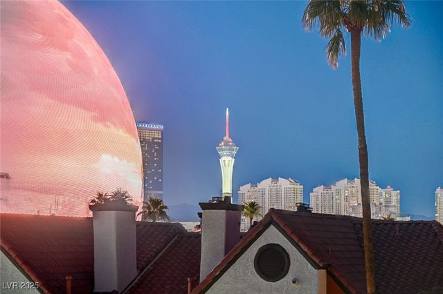 270 East Flamingo Road 106, Las Vegas, NV 89169