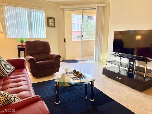 270 East Flamingo Road 106, Las Vegas, NV 89169