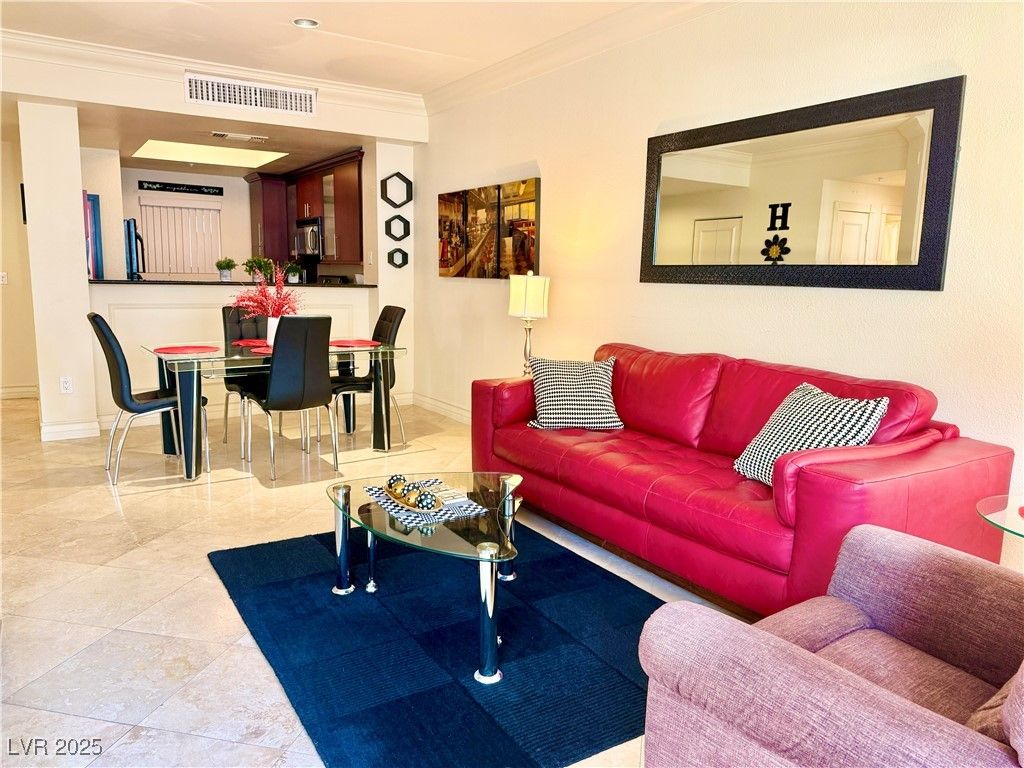 270 East Flamingo Road 106, Las Vegas, NV 89169