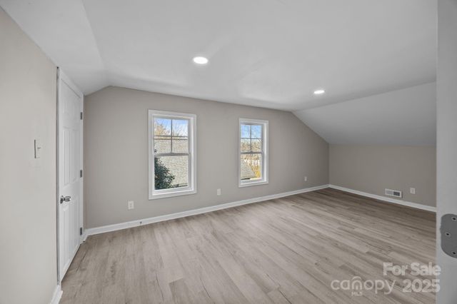 934 Cherry Street, Statesville, NC 28677