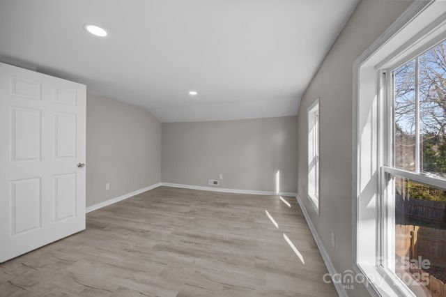 934 Cherry Street, Statesville, NC 28677