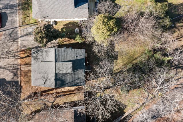 934 Cherry Street, Statesville, NC 28677