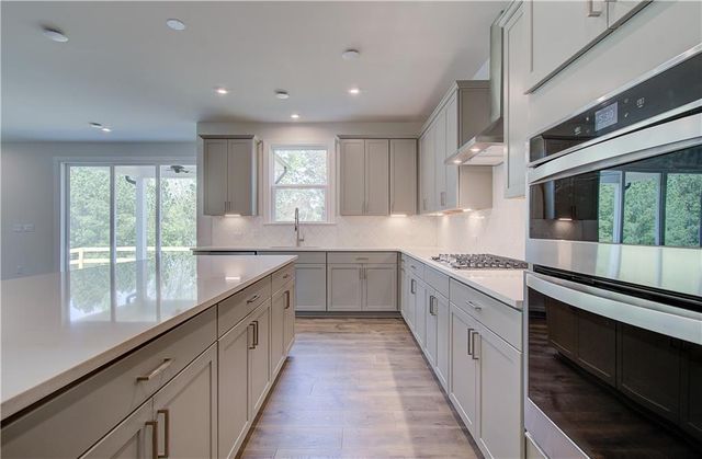 4041 Adler Circle, Buford, GA 30519
