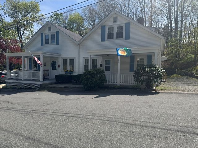 19 Whipple Avenue, Smithfield, RI 02917