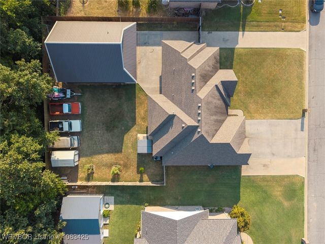 2917 Silver Maple Lane, Poteau, OK 74953