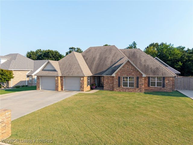 2917 Silver Maple Lane, Poteau, OK 74953