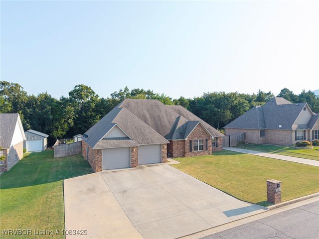 2917 Silver Maple Lane, Poteau, OK 74953