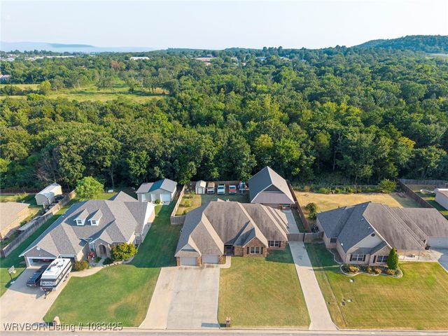 2917 Silver Maple Lane, Poteau, OK 74953