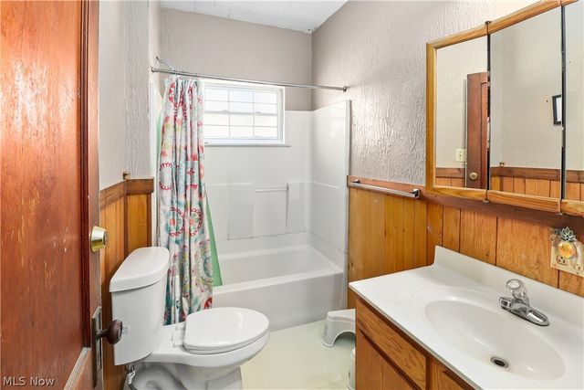 517 Brown Street, Akron, OH 44311