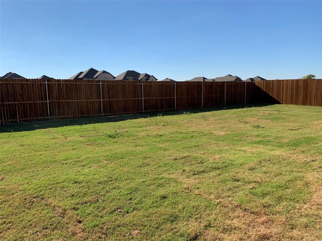 325 Delaford Drive, Forney, TX 75126