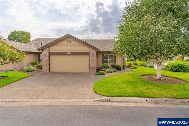 894 Crenshaw Lp N, Keizer, OR 97303