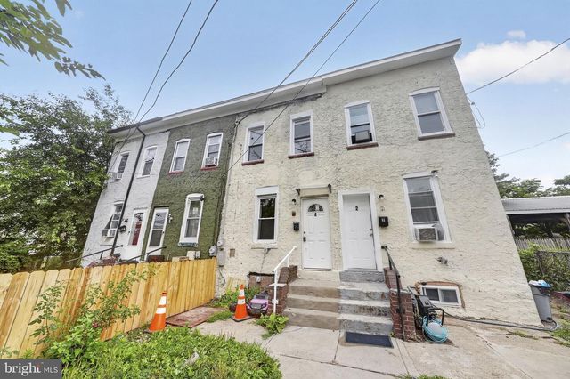 4 LANSING ALY, Trenton, NJ 08638