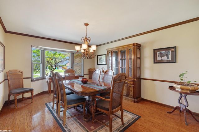 49708 Nautical Drive, Chesterfield, MI 48047