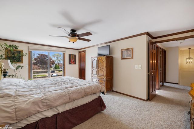 49708 Nautical Drive, Chesterfield, MI 48047