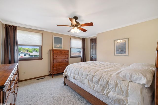 49708 Nautical Drive, Chesterfield, MI 48047