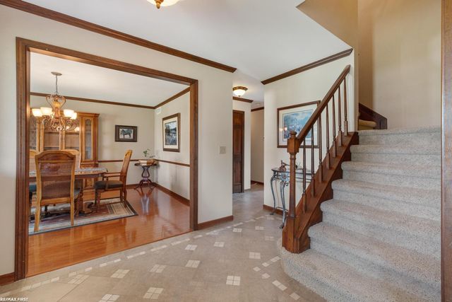 49708 Nautical Drive, Chesterfield, MI 48047