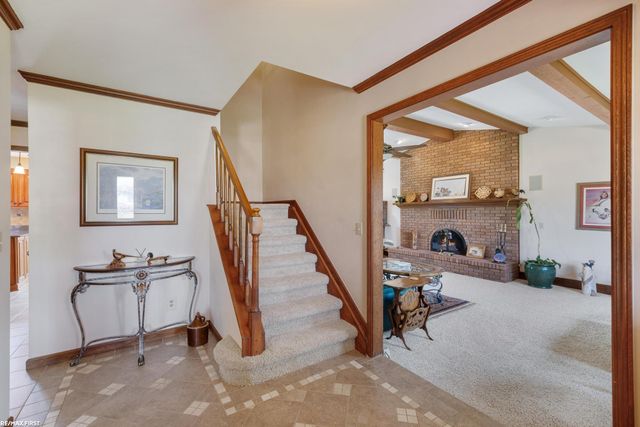49708 Nautical Drive, Chesterfield, MI 48047
