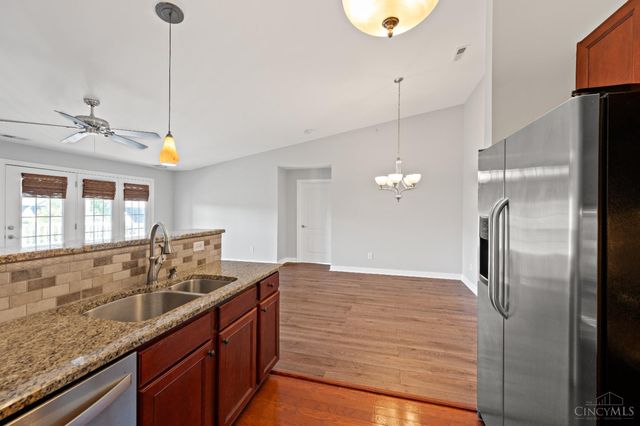 3244 Grand Falls Boulevard, Deerfield Twp., OH 45039