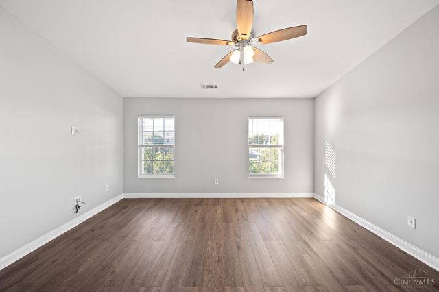 3244 Grand Falls Boulevard, Deerfield Twp., OH 45039