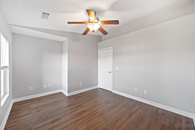 3244 Grand Falls Boulevard, Deerfield Twp., OH 45039