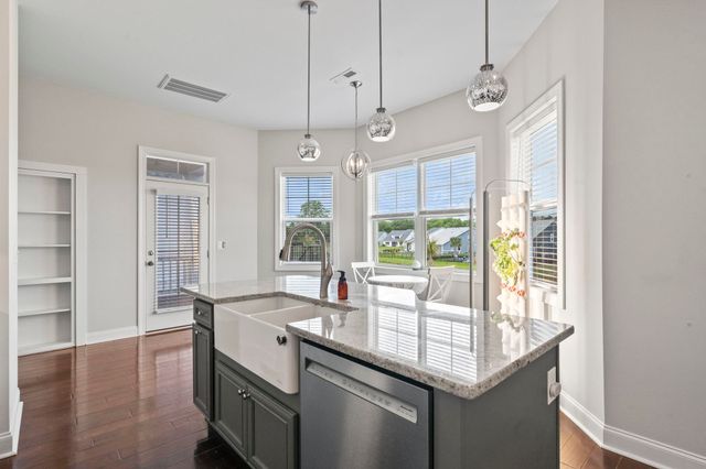 350 Harbour View Dr., Myrtle Beach, SC 29579