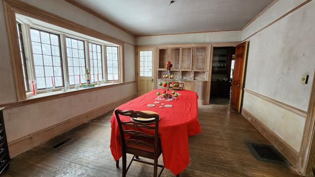 15 Bailey Avenue, Claremont, NH 03743